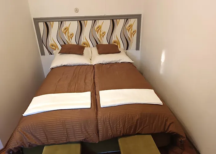 Tuenderkert Appartman Apartament